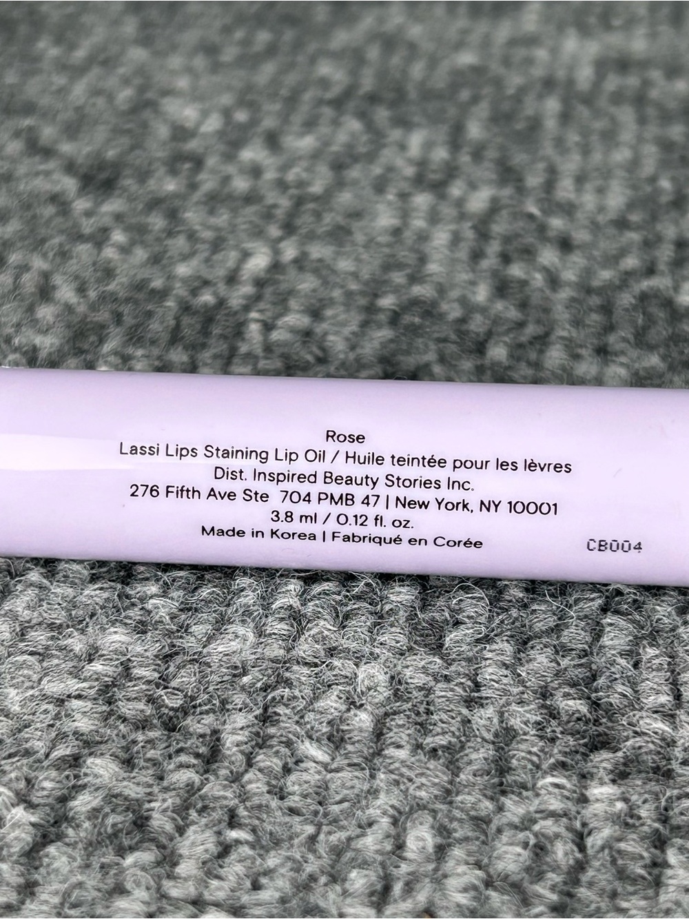 Kulfi Lassi Lip Staining Lip Oil in Rose 3.8ml Full Size - Picture 2 of 2